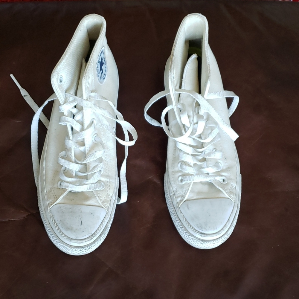 Converse High top sneakers